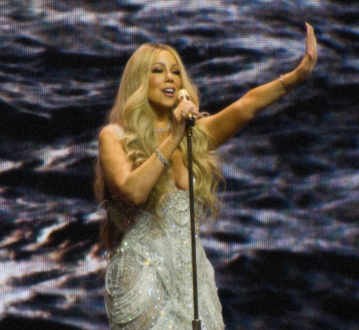 what religion is Mariah Carey