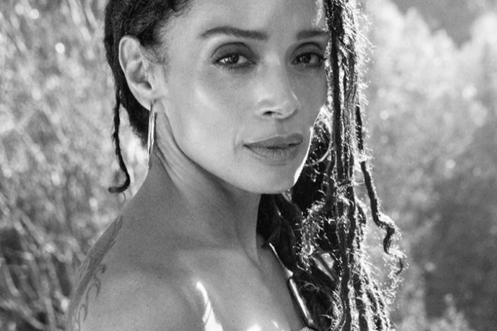 What religion is Lisa Bonet