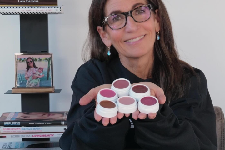 What religion is Bobbi Brown