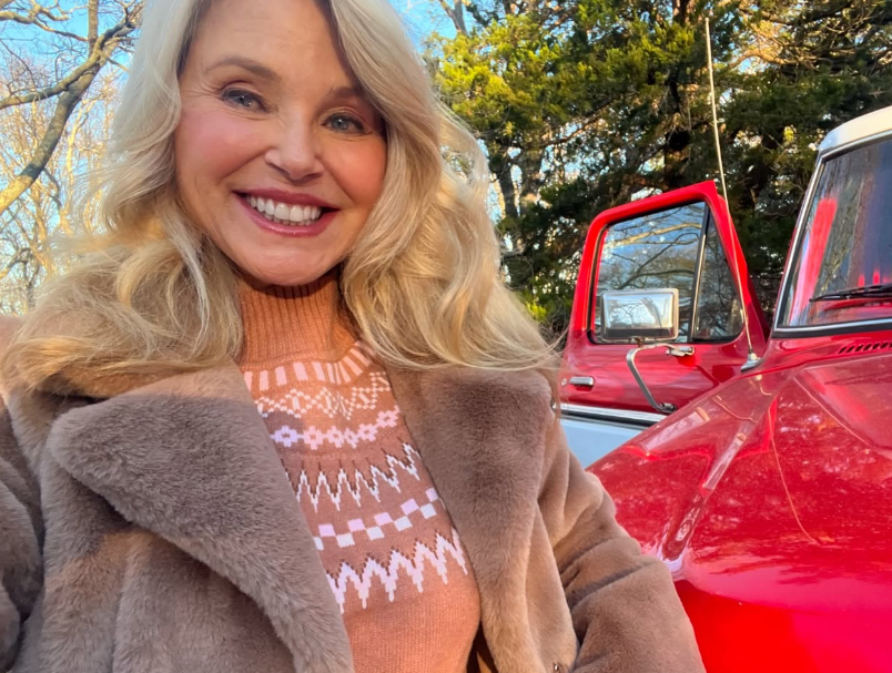 What religion is Christie Brinkley