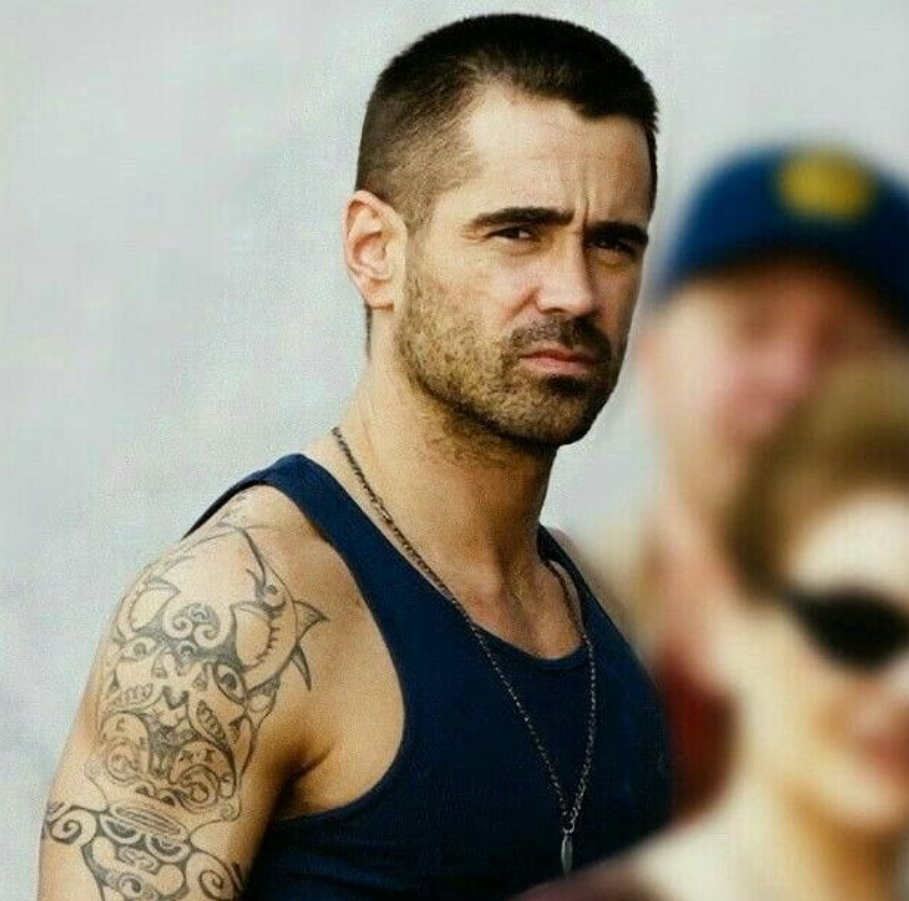 What religion is Colin Farrell