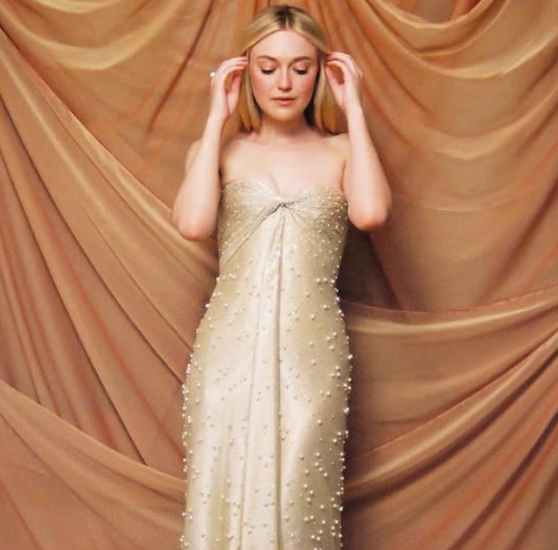 What religion is Dakota Fanning