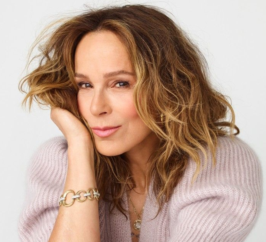 What religion is Jennifer Grey