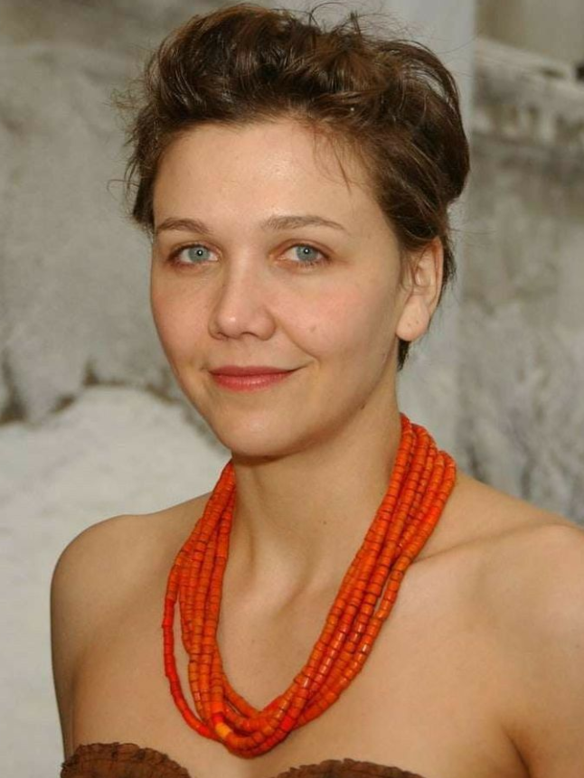 What religion is Maggie Gyllenhaal