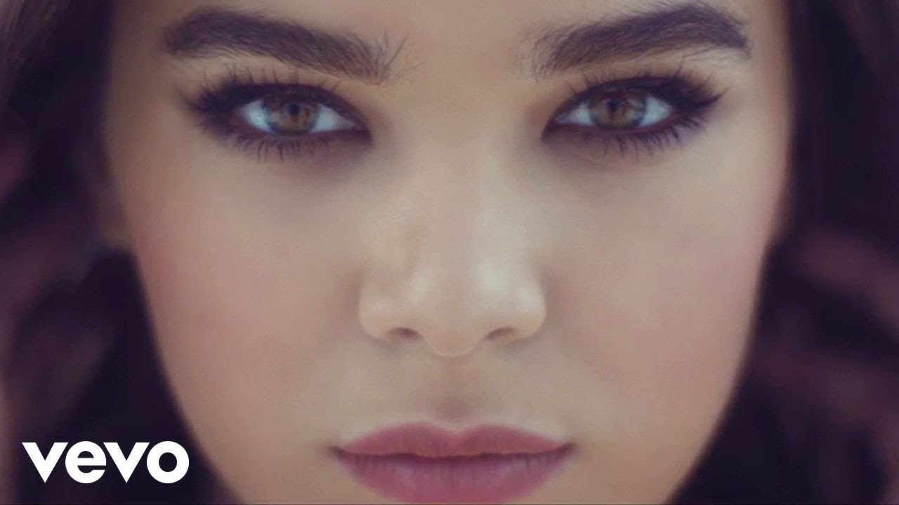 Hailee Steinfeld religion