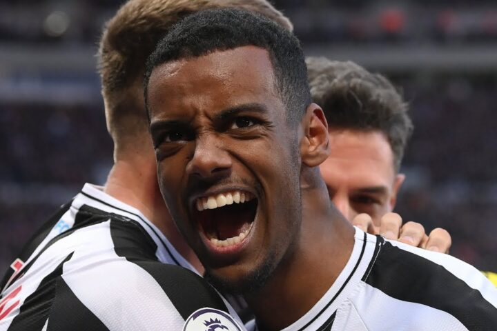 Alexander Isak religion