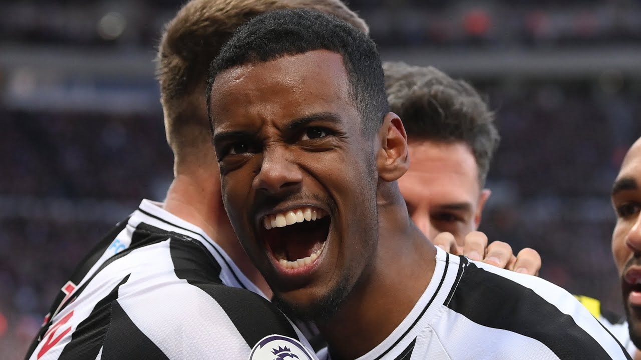 Alexander Isak religion