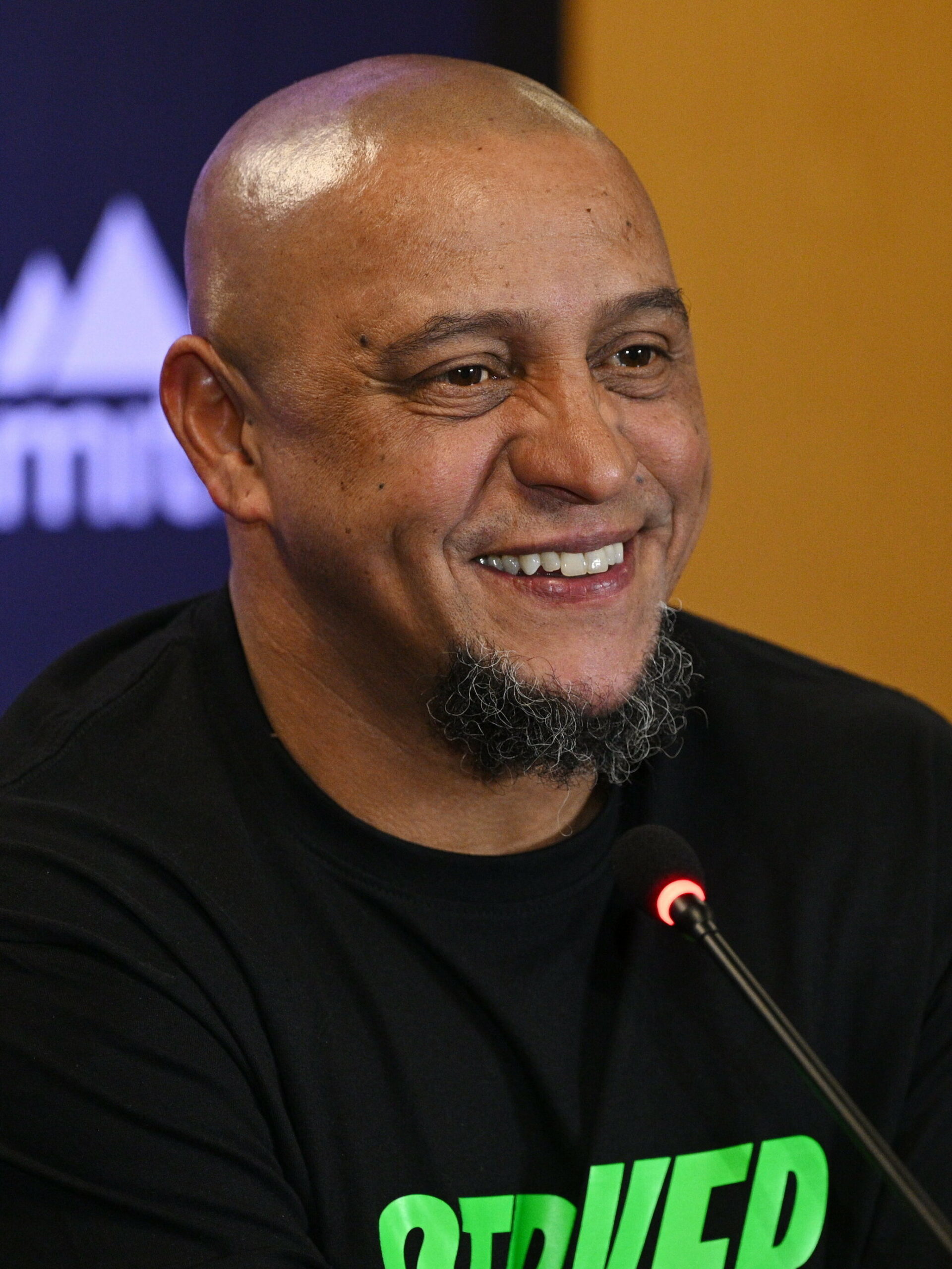 Roberto Carlos religion